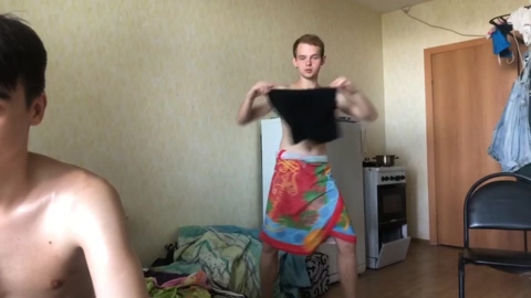 stralght_twinks  20-08-2022
